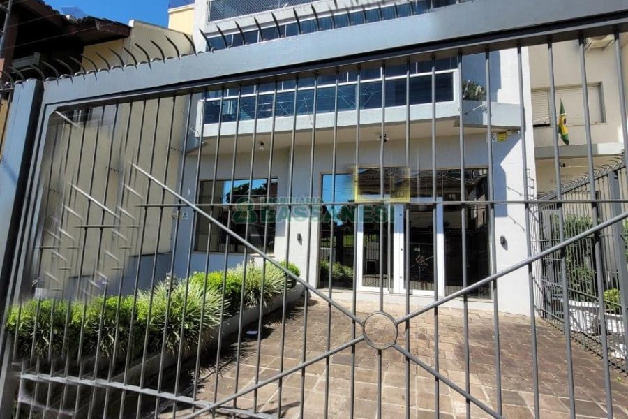 Loja com 200m², 1 vaga, no bairro Pio X em Caxias do Sul para Alugar