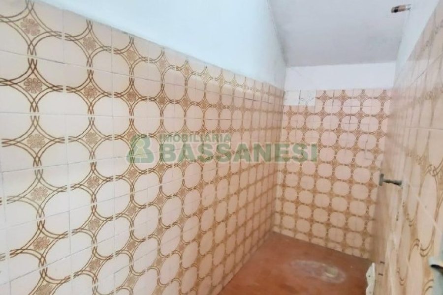 Loja com 145m², no bairro Cruzeiro em Caxias do Sul para Alugar