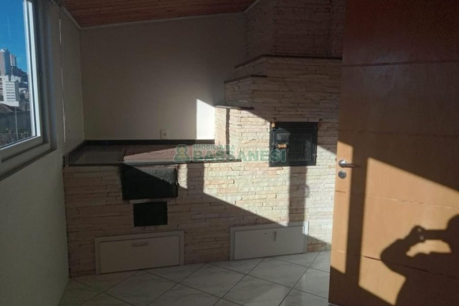Apartamento com 186m², 3 dormitórios, 2 vagas, no bairro Pio X em Caxias do Sul para Comprar