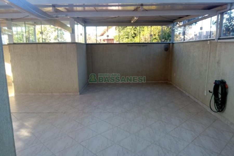 Apartamento com 186m², 3 dormitórios, 2 vagas, no bairro Pio X em Caxias do Sul para Comprar