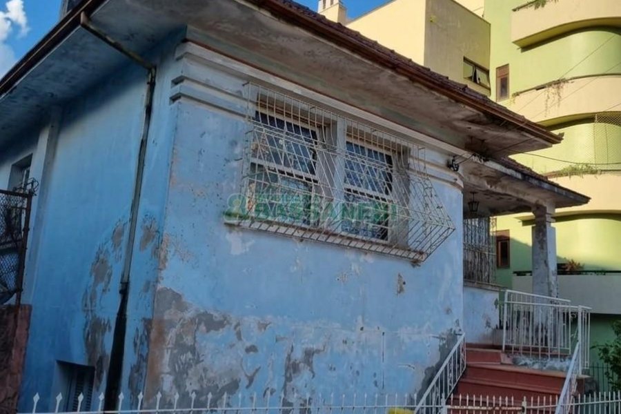Casa com 240m², 3 dormitórios, no bairro Exposição em Caxias do Sul para Comprar