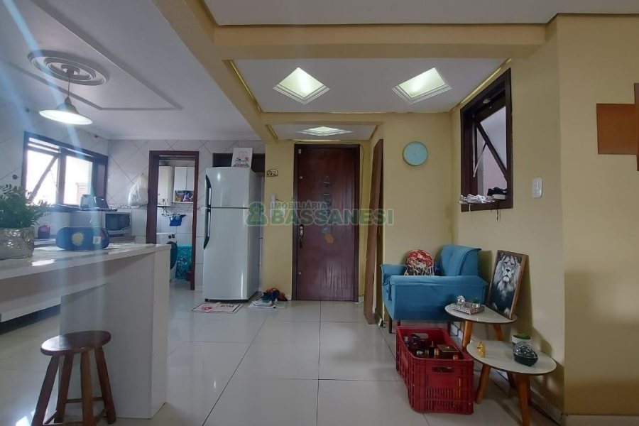 Apartamento com 86m², 3 dormitórios, 2 vagas, no bairro Panazzolo em Caxias do Sul para Comprar