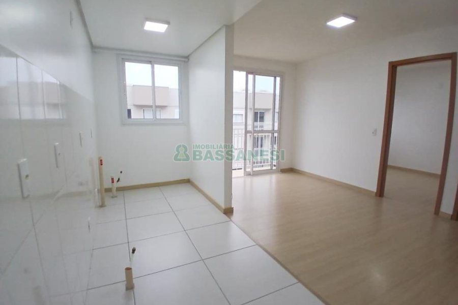 Apartamento com 47m², 2 dormitórios, 1 vaga, no bairro Bela Vista em Caxias do Sul para Comprar