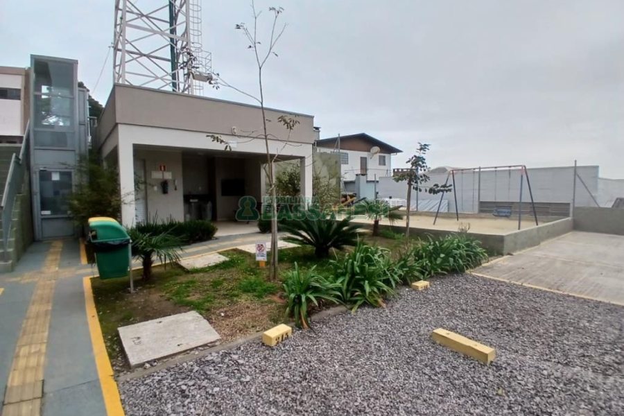 Apartamento com 47m², 2 dormitórios, 1 vaga, no bairro Bela Vista em Caxias do Sul para Comprar