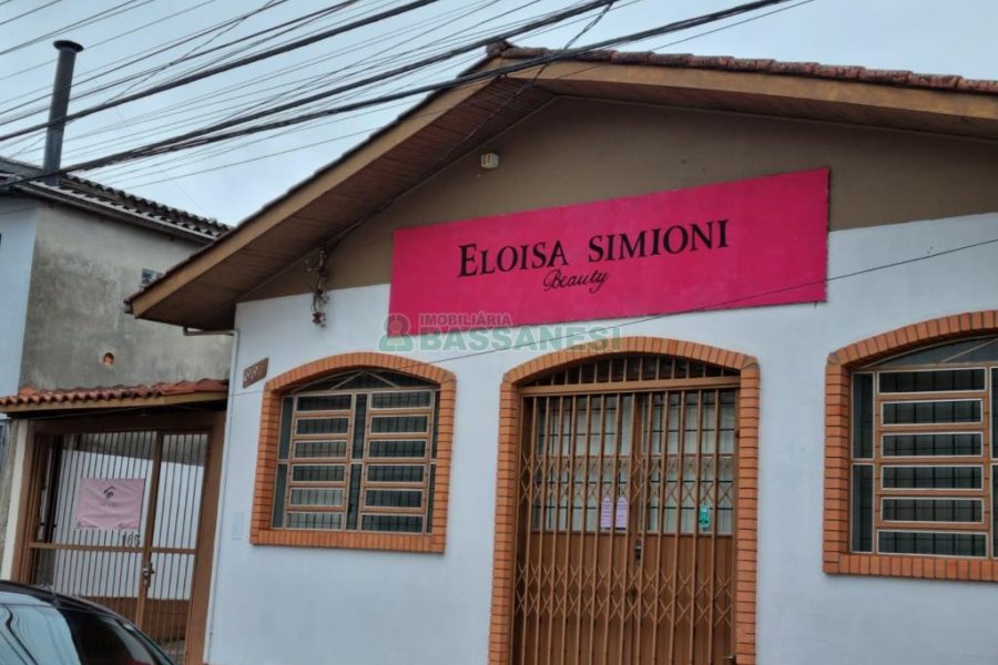 Casa com 100m², 3 dormitórios, 1 vaga, no bairro Jardim América em Caxias do Sul para Comprar