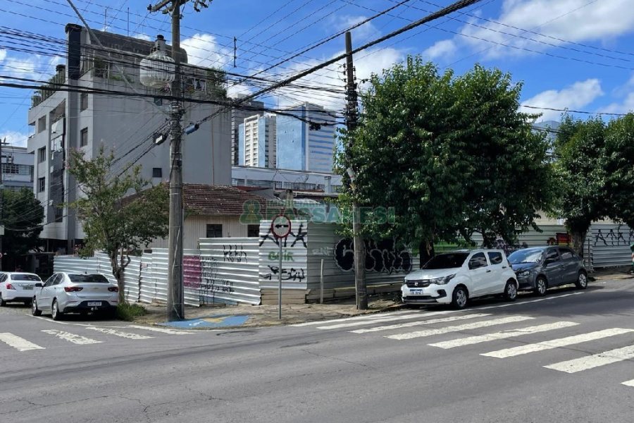 Terreno com 1150m², no bairro Exposição em Caxias do Sul para Alugar