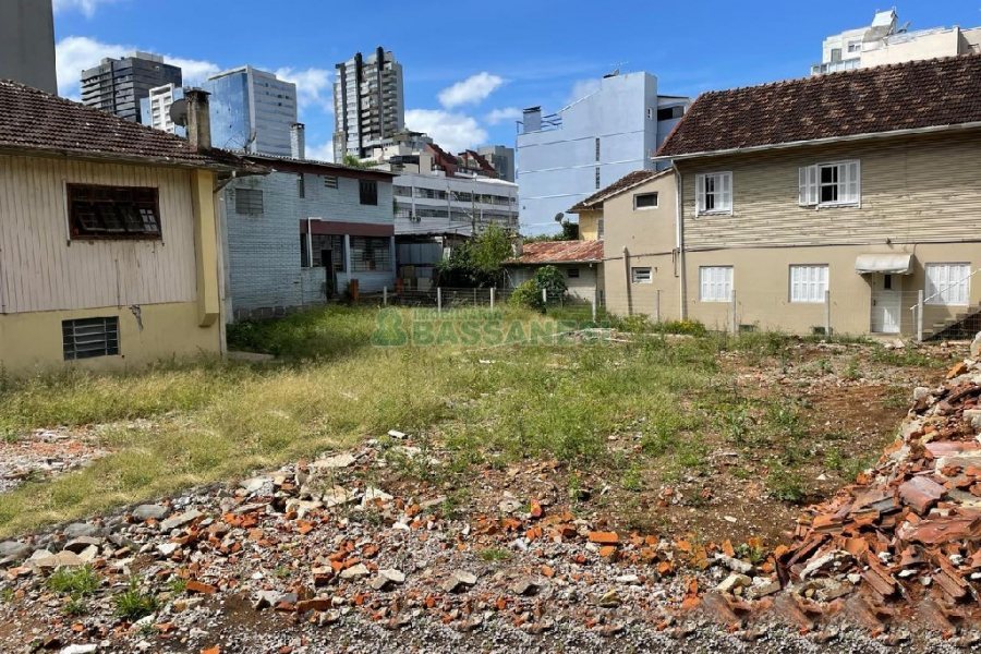 Terreno com 1150m², no bairro Exposição em Caxias do Sul para Alugar