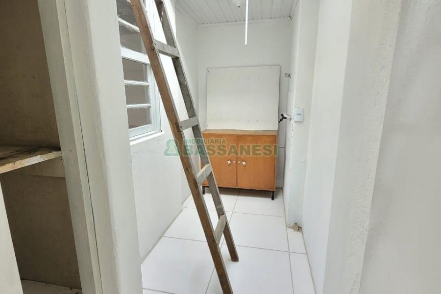 Sala com 60m², no bairro Sagrada Família em Caxias do Sul para Alugar