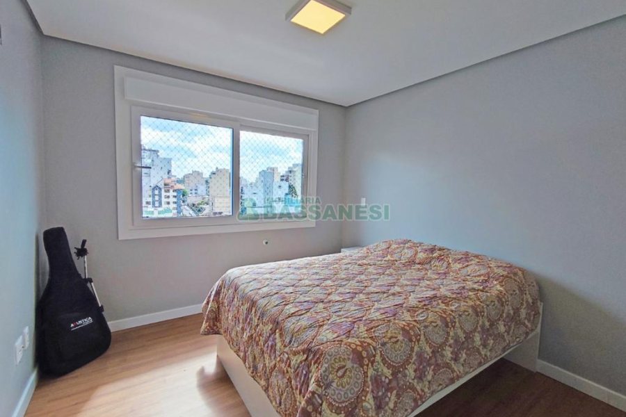 Apartamento com 148m², 3 dormitórios, 2 vagas, no bairro São Pelegrino em Caxias do Sul para Comprar