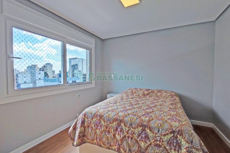 Apartamento com 148m², 3 dormitórios, 2 vagas, no bairro São Pelegrino em Caxias do Sul para Comprar