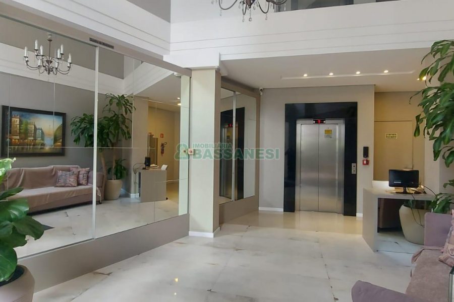 Apartamento com 148m², 3 dormitórios, 2 vagas, no bairro São Pelegrino em Caxias do Sul para Alugar ou Comprar