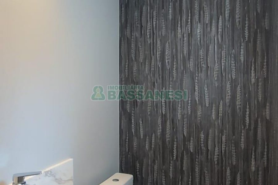 Apartamento com 148m², 3 dormitórios, 2 vagas, no bairro São Pelegrino em Caxias do Sul para Alugar ou Comprar