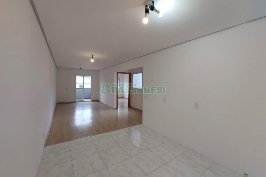 Apartamento com 74m², 2 dormitórios, 1 vaga, no bairro Villagio Iguatemi em Caxias do Sul para Alugar