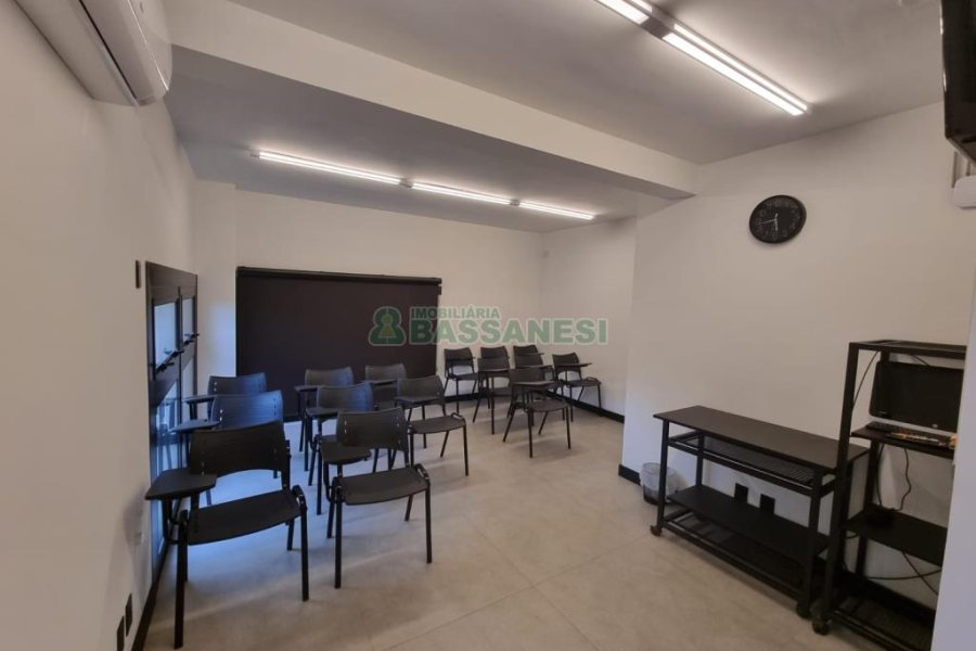 Predio com 169m², no bairro Centro em Caxias do Sul para Comprar