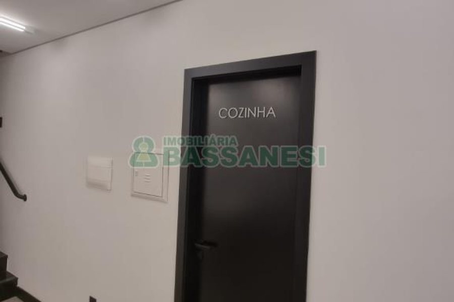 Predio com 169m², no bairro Centro em Caxias do Sul para Comprar