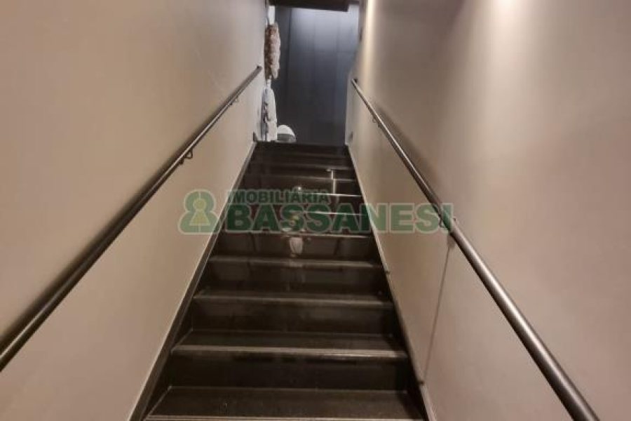 Predio com 169m², no bairro Centro em Caxias do Sul para Comprar