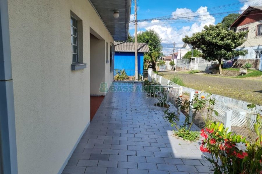 Casa com 150m², 3 dormitórios, no bairro Presidente Vargas em Caxias do Sul para Comprar