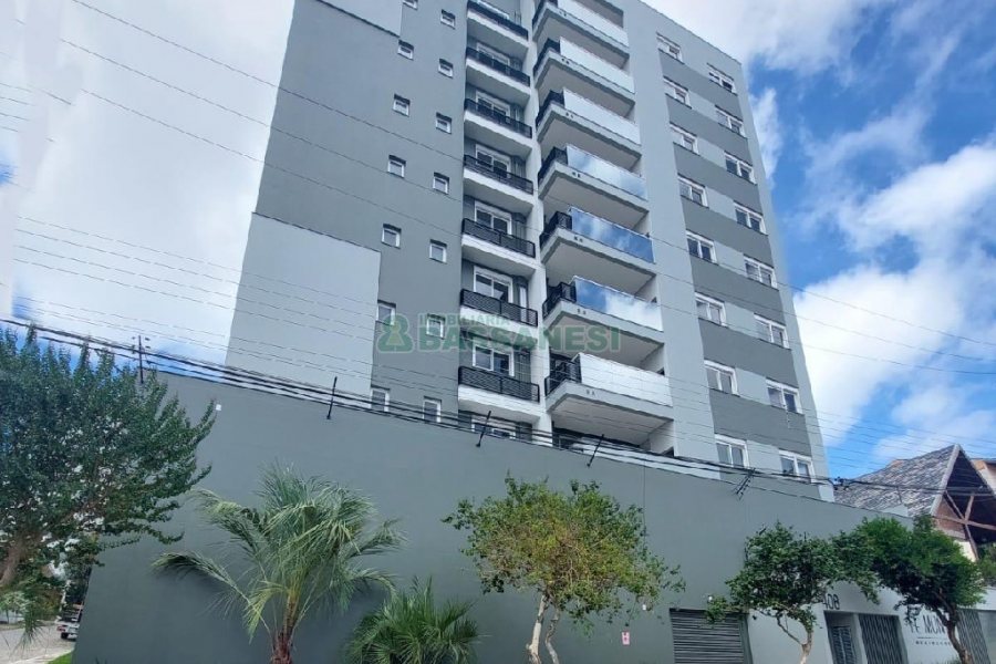 Apartamento com 79m², 2 dormitórios, 2 vagas, no bairro Panazzolo em Caxias do Sul para Alugar
