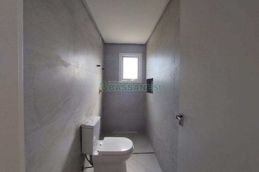 Apartamento com 79m², 2 dormitórios, 2 vagas, no bairro Panazzolo em Caxias do Sul para Alugar