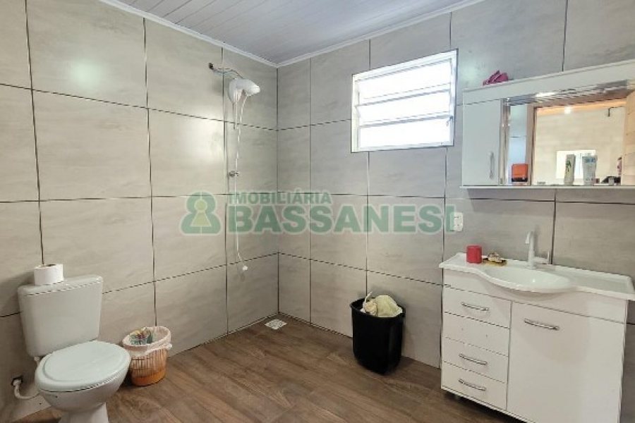 Pavilhão com 144m², no bairro Esplanada em Caxias do Sul para Alugar