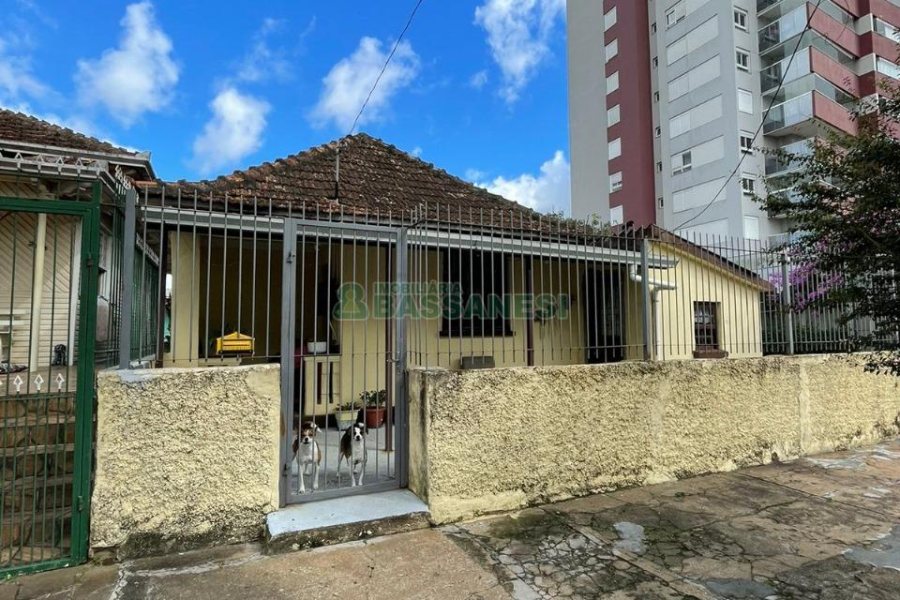 Casa com 98m², no bairro Santa Catarina em Caxias do Sul para Comprar