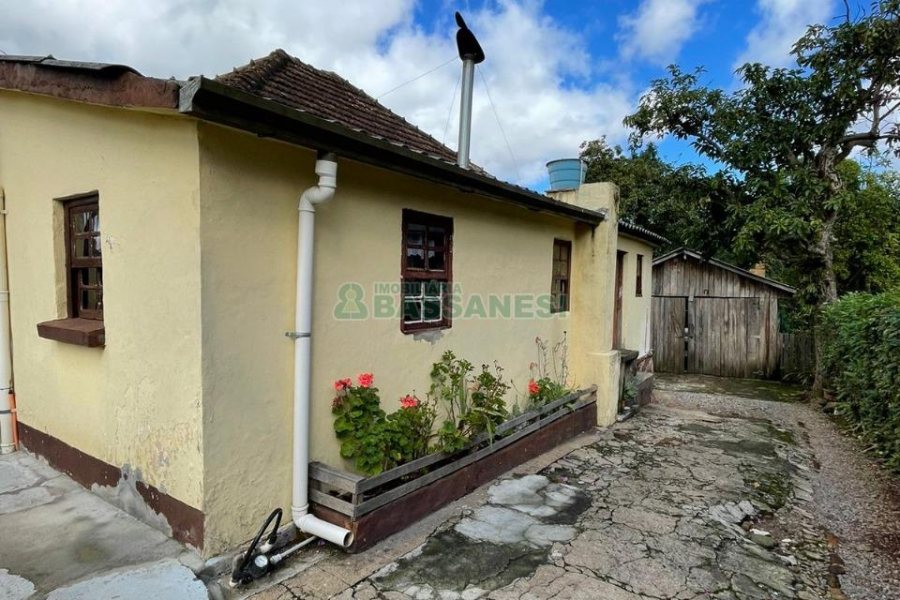 Casa com 98m², no bairro Santa Catarina em Caxias do Sul para Comprar