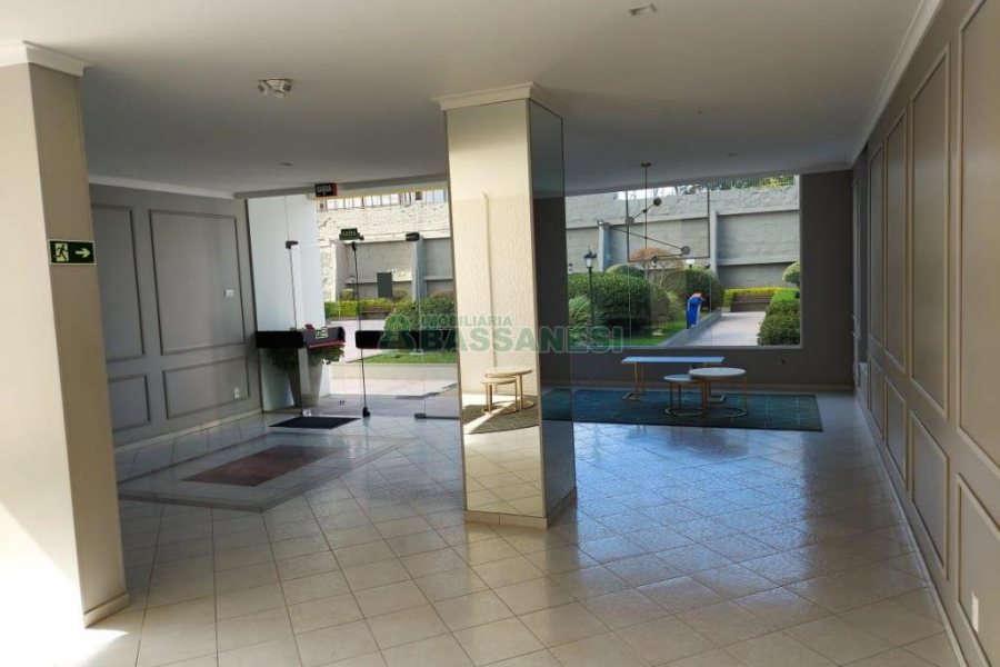 Apartamento com 94m², 3 dormitórios, 2 vagas, no bairro Rio Branco em Caxias do Sul para Comprar