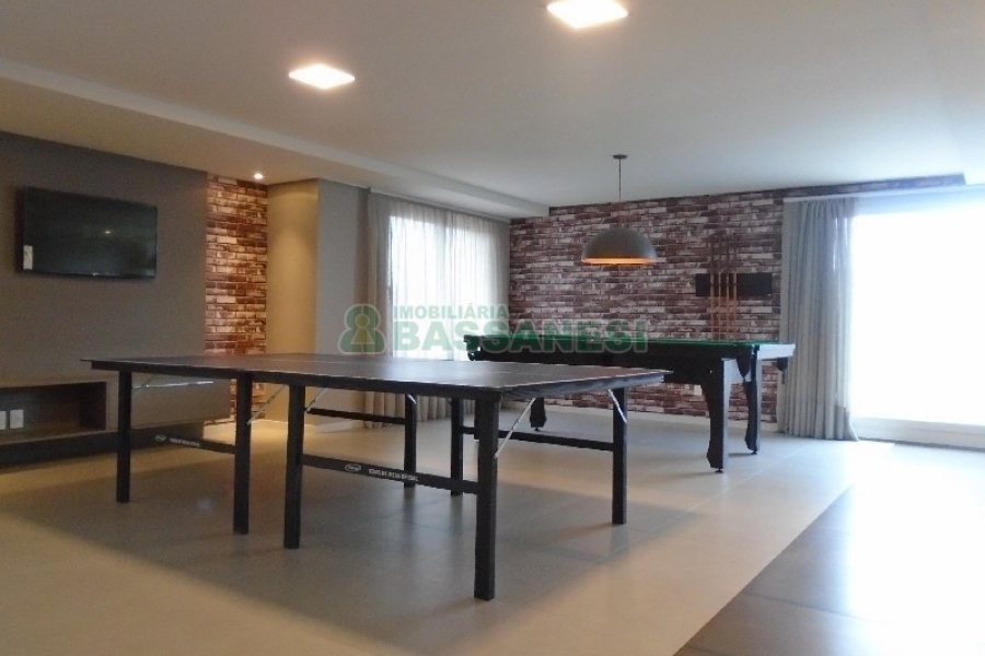 Apto Mobiliado com 40m², 1 dormitório, 1 vaga, no bairro Villagio Iguatemi em Caxias do Sul para Alugar