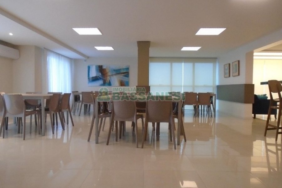 Apto Mobiliado com 40m², 1 dormitório, 1 vaga, no bairro Villagio Iguatemi em Caxias do Sul para Alugar