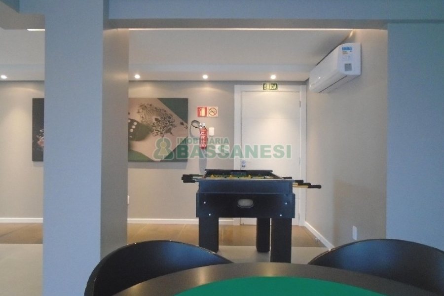 Apto Mobiliado com 40m², 1 dormitório, 1 vaga, no bairro Villagio Iguatemi em Caxias do Sul para Alugar