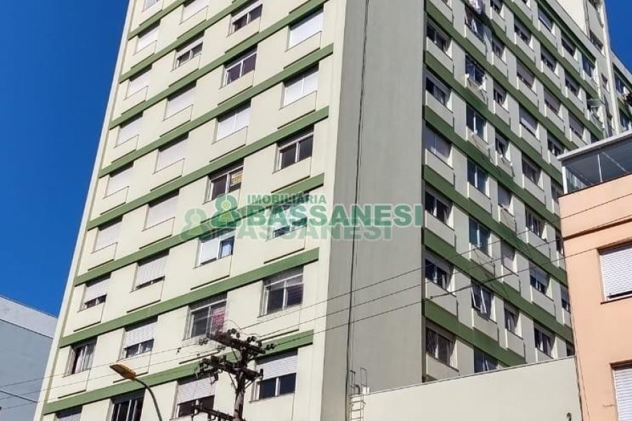 Apartamento com 48m², 1 dormitório, no bairro São Pelegrino em Caxias do Sul para Comprar