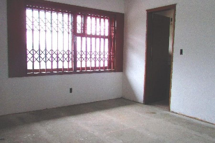 Loja com 440m², no bairro Sagrada Família em Caxias do Sul para Alugar ou Comprar