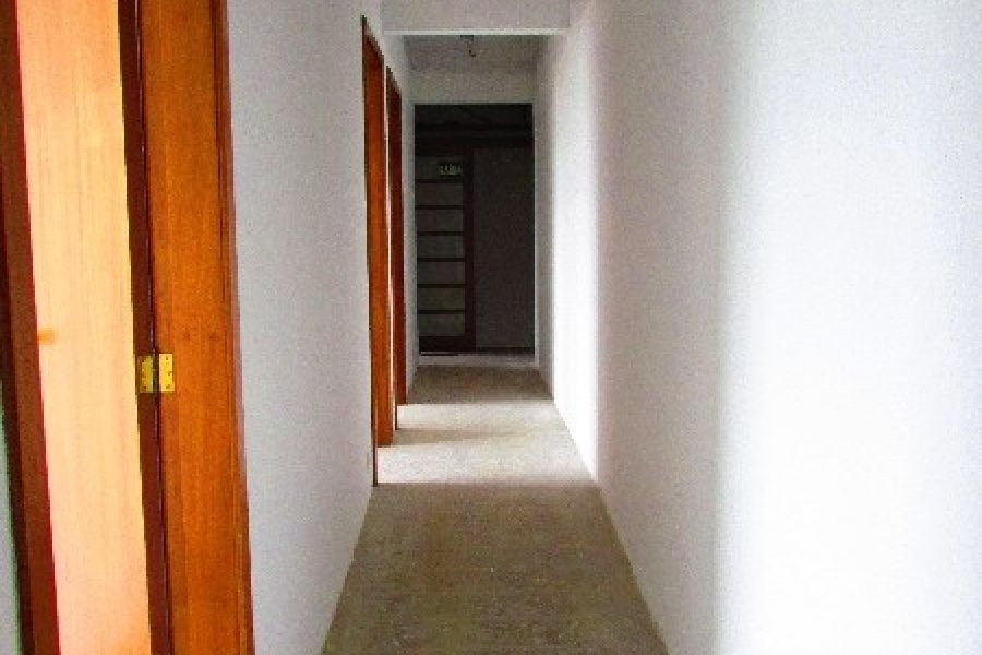 Loja com 440m², no bairro Sagrada Família em Caxias do Sul para Alugar ou Comprar