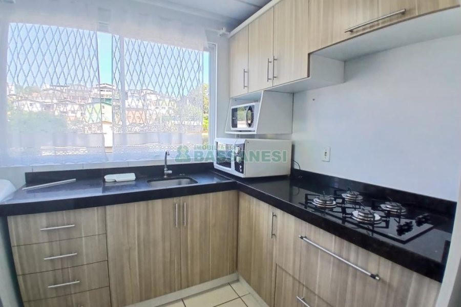 Apto Mobiliado com 56m², 2 dormitórios, 1 vaga, no bairro Esplanada em Caxias do Sul para Alugar