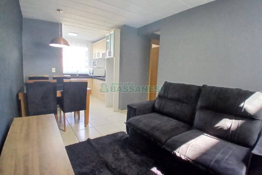 Apto Mobiliado com 56m², 2 dormitórios, 1 vaga, no bairro Esplanada em Caxias do Sul para Alugar