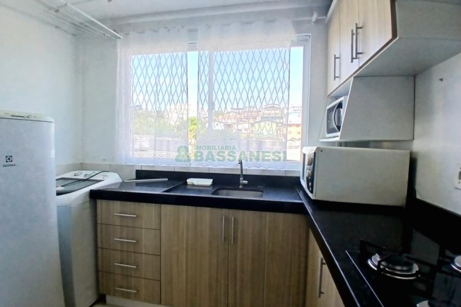 Apto Mobiliado com 56m², 2 dormitórios, 1 vaga, no bairro Esplanada em Caxias do Sul para Alugar