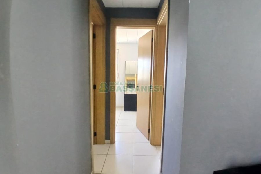 Apto Mobiliado com 56m², 2 dormitórios, 1 vaga, no bairro Esplanada em Caxias do Sul para Alugar