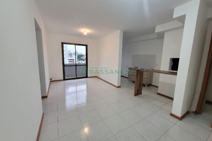 Apartamento com 65m², 2 dormitórios, 2 vagas, no bairro São Pelegrino em Caxias do Sul para Alugar