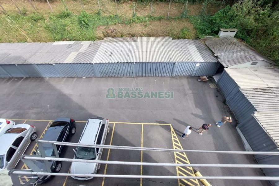 Apartamento com 68m², 3 dormitórios, 1 vaga, no bairro Floresta em Caxias do Sul para Comprar