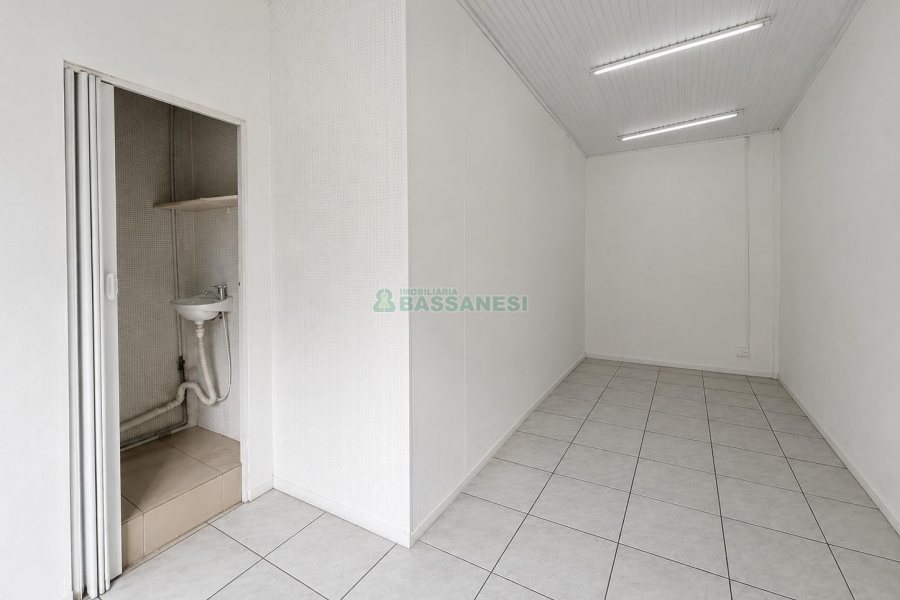 Loja com 15m², no bairro Centro em Caxias do Sul para Alugar