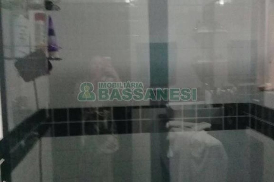 Apto Mobiliado com 130m², 2 dormitórios, 1 vaga, no bairro Pio X em Caxias do Sul para Alugar