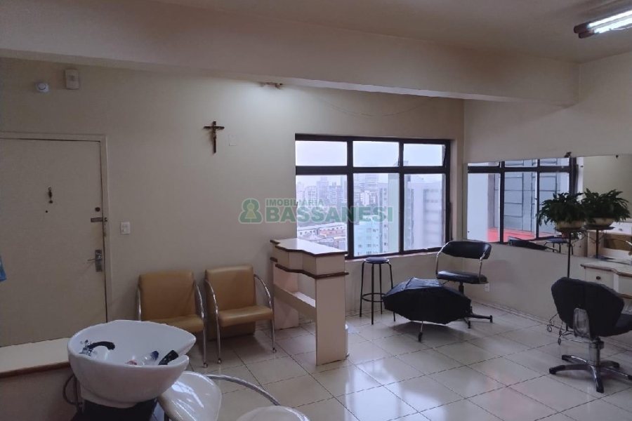 Sala Mobiliada com 50m², no bairro Centro em Caxias do Sul para Alugar