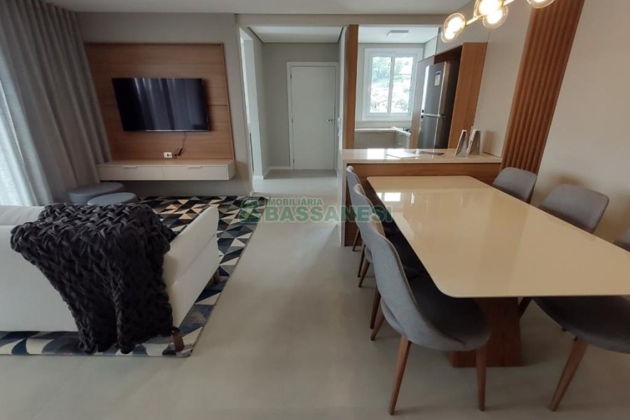 Apartamento com 106m², 2 dormitórios, 1 vaga, no bairro Nossa Senhora de Lourdes em Caxias do Sul para Comprar
