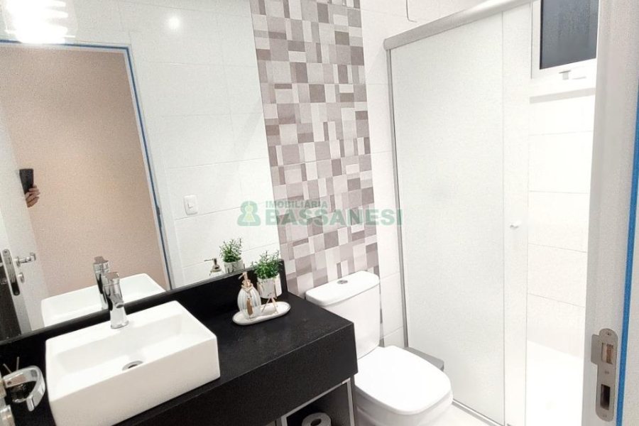 Apartamento com 106m², 2 dormitórios, 1 vaga, no bairro Nossa Senhora de Lourdes em Caxias do Sul para Comprar