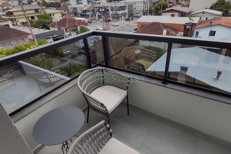 Apartamento com 106m², 2 dormitórios, 1 vaga, no bairro Nossa Senhora de Lourdes em Caxias do Sul para Comprar