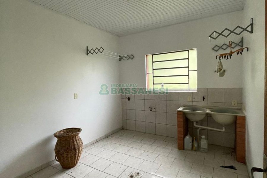 Chácara com 350m², no bairro Fazenda Souza em Caxias do Sul para Comprar