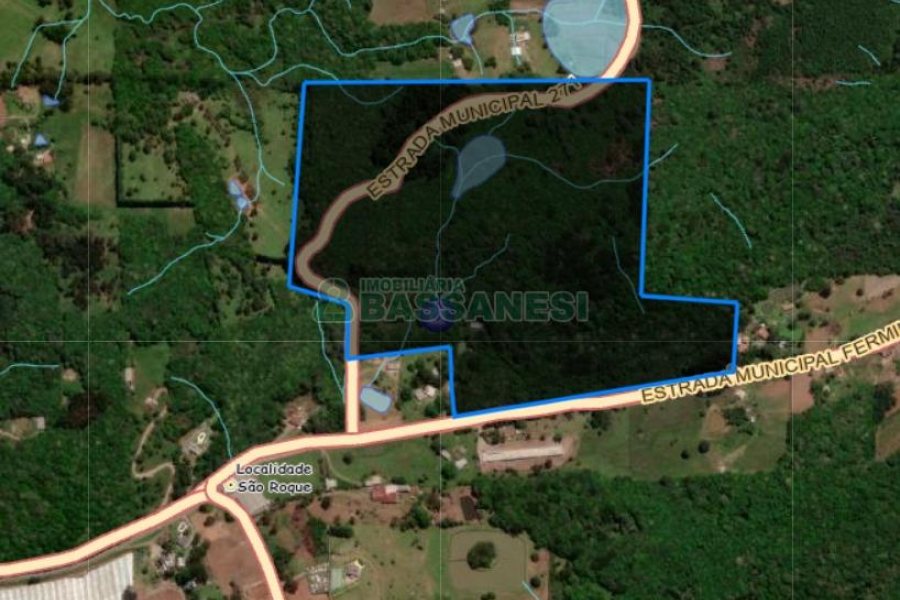 Chácara com 350m², no bairro Fazenda Souza em Caxias do Sul para Comprar