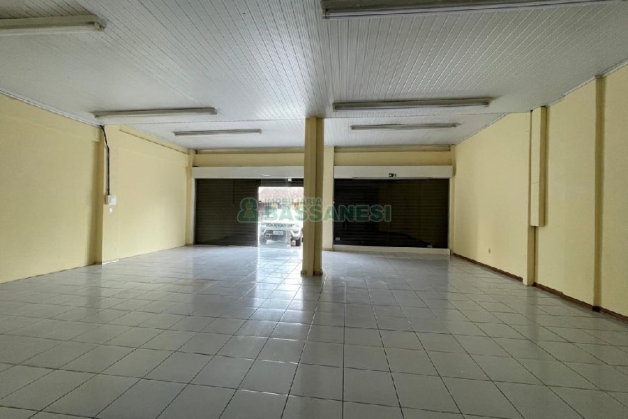 Loja com 135m², no bairro Bela Vista em Caxias do Sul para Alugar
