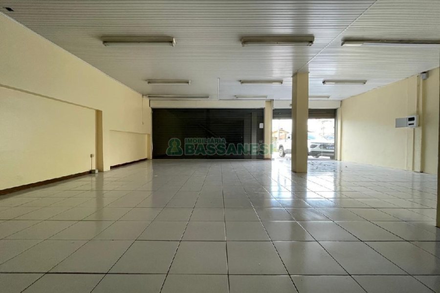 Loja com 140m², no bairro Bela Vista em Caxias do Sul para Alugar