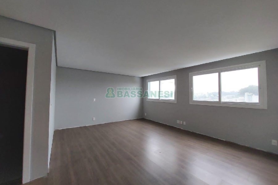 Apartamento com 51m², 1 dormitório, 1 vaga, no bairro Santa Catarina em Caxias do Sul para Comprar